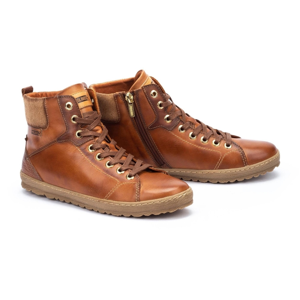 Pikolinos booties